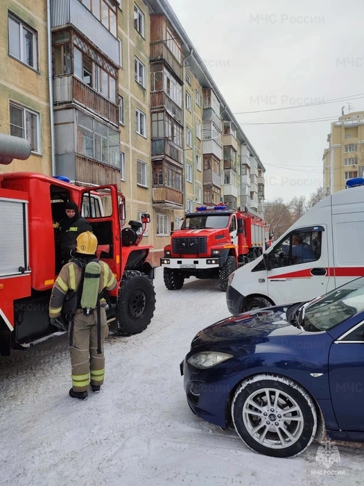 Причину пожара установят дознаватели | Источник: ГУ МЧС по Новосибирской области