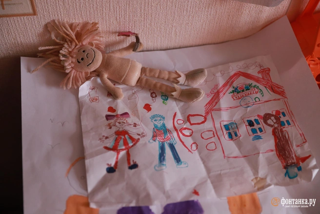 Семьям будут платить компенсации за присмотр | Источник: Сергей Михайличенко / FONTANKA.RU