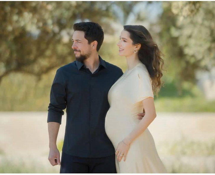 Счастливый именинник и будущий отец: 5 фактов о наследном принце Иордании Хусейне