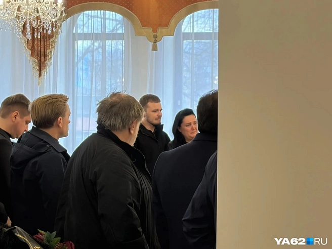 Слезы не смог сдержать никто | Источник: Дарья Ходосевич / YA62.RU