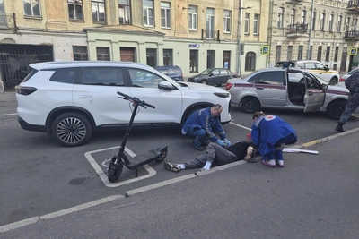 Самокатчик пострадал в ДТП на Мытнинской улице