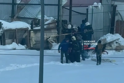 В Нижнем Новгороде рухнула крыша нежилого здания