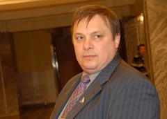 Андрей Разин подает в суд на «Зенит» из-за Сергея Шнурова