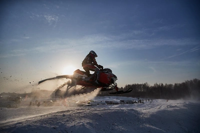 МЧС Мурманска напоминает о безопасности на снегоходах