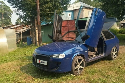В Новосибирске продают «восьмерку» с ламбо-дверями