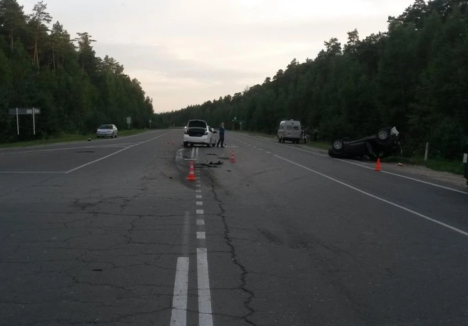 Под Рязанью Camry опрокинула Nissan | ya62.ru