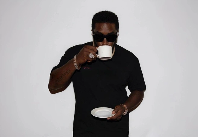 Diddy никогда официально не признавал вину в смерти Тупака | Источник: Diddy / Вконтакте