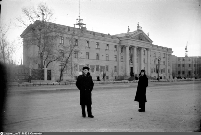 Дворец пионеров и школьников, 1958–1959 гг | Источник: Старый Курган