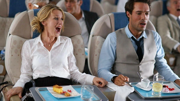 Две самые опасные для здоровья вещи в самолете, о которых все забывают