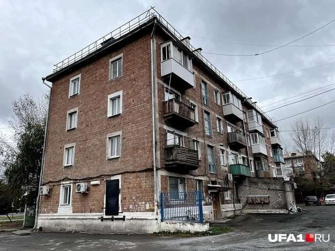 Жилых тут по факту, наверное, три | Источник: Андрей Бирюков / UFA1.RU