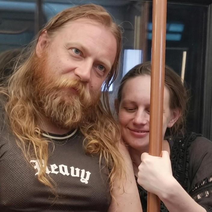 «Печаль, кошмар, ужас!»: Евгений Тепляков раскрыл, какие пособия получает его семья с девятью детьми