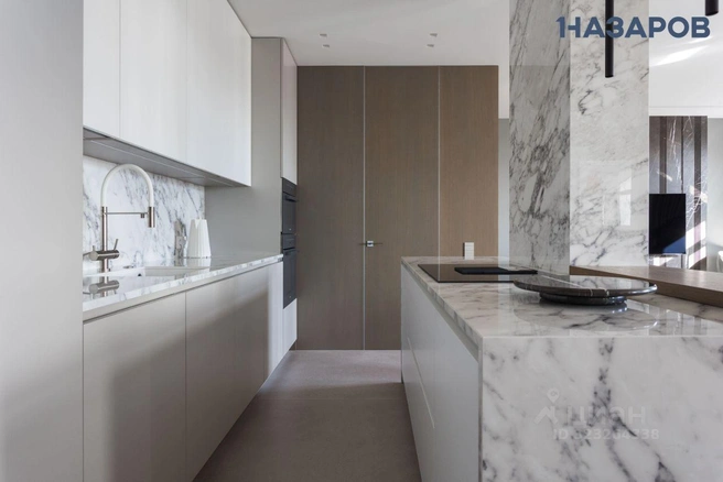 Площадь кухни 10 квадратных метров | Источник: Агентство недвижимости «Компания „НАЗАРОВ“» / n1