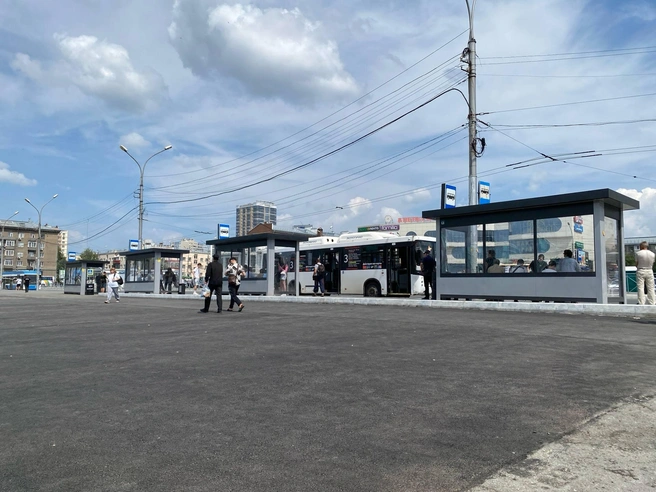 Установлены новые остановочные павильоны для пассажиров общественного транспорта | Источник: Кудрявцев Максим / Max