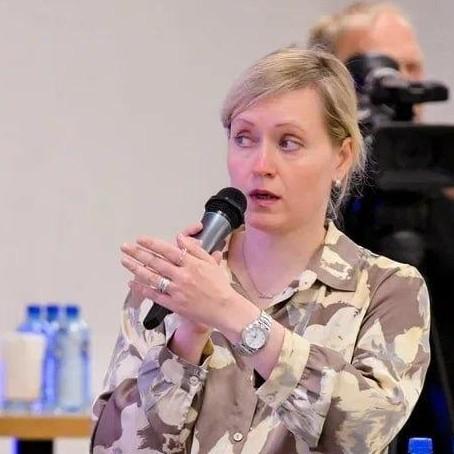 <p>Анна Динельт</p>