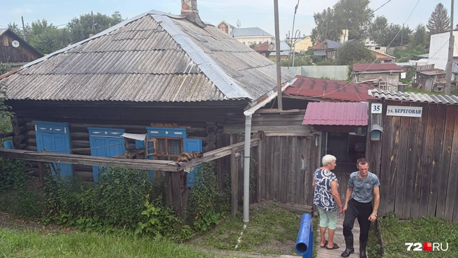 Жители переживают, что вода может зайти в дома  | Источник: Дарья Макеева / 72.RU 