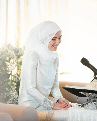 Восточная принцесса: как выглядит невеста принца Брунея — показываем фото роскошного платья
