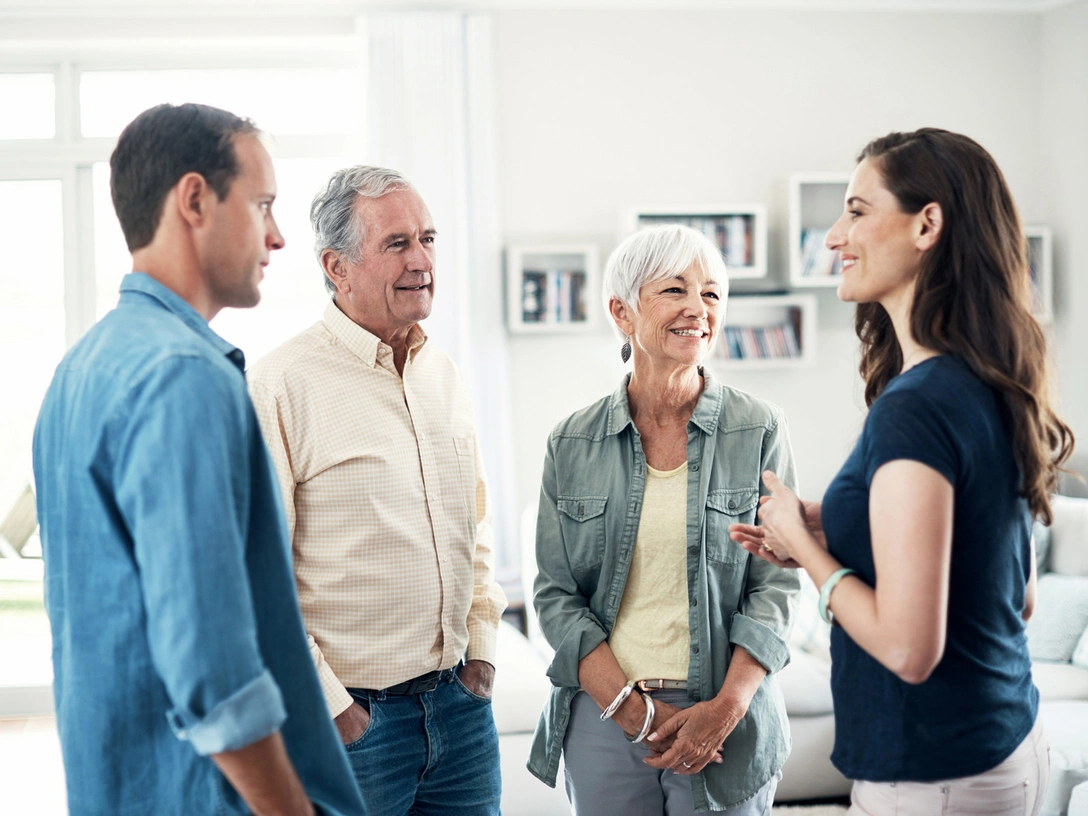 Первое впечатление: 8 правил, чтобы знакомство с его родителями прошло удачно | marieclaire.ru