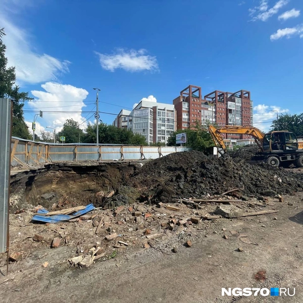 Пустой котлован | Источник: читатель NGS70.RU