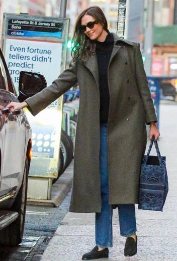 Карли Клосс в Нью-Йорке | marieclaire.ru