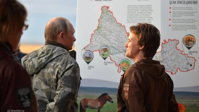 Центр реинтродукции лошади Пржевальского в 2016 году посетил Владимир Путин | Источник: orenzap.ru