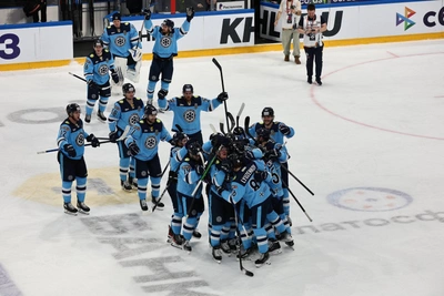 Сибирь одержала победу над Металлургом в овертайме