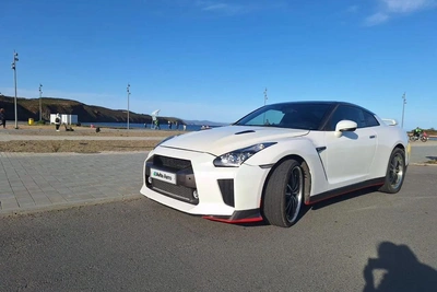 Nissan GT-R Godzilla 2014 года продают во Владивостоке за 4,4 млн рублей