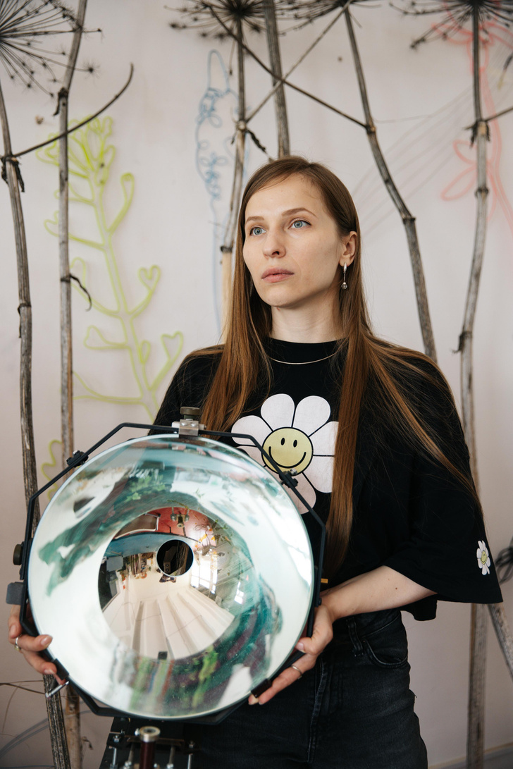 «Саспенс»: выставка художницы Анны Фобия в Москве