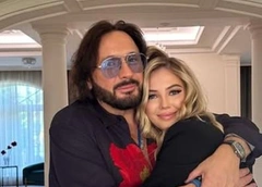 Падчерица Михайлова переехала в Гонконг, адвокат семьи Тиммы сообщила новости о его деле: соцсети звезд