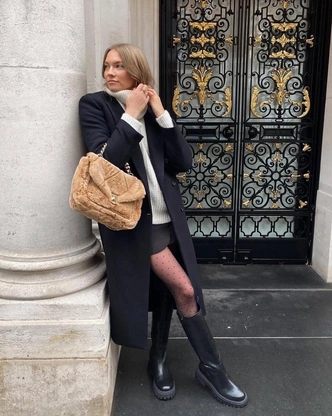 Polka dot остается с нами и этой зимой: где купить «теплый» горошек и как его стилизовать