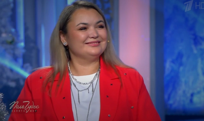 Ирина не раздумывая забрала приз | Источник: 1tv.ru