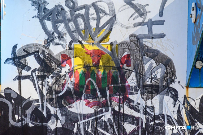 Почти все общественные пространства страдают от вандалов | Источник: Олег Фёдоров / CHITA.RU