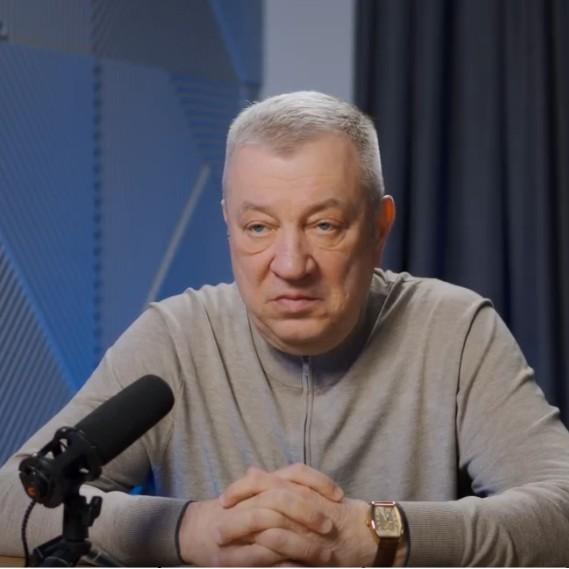 <p>Андрей Гурулев</p>