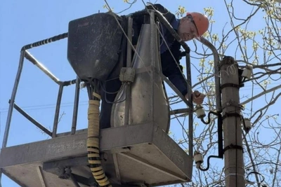В Астрахани обновили освещение на пяти улицах