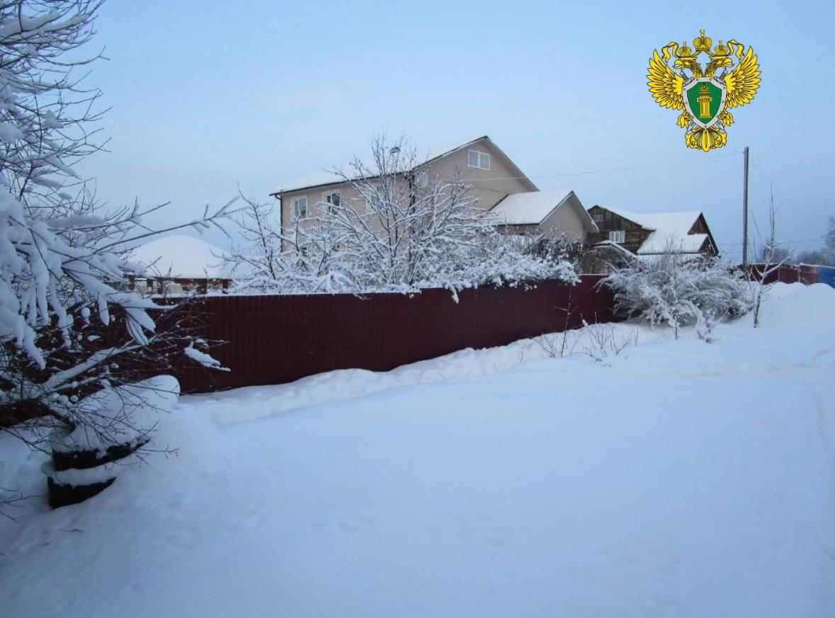 В Архангельской области погиб подросток: он ушел в клуб перед Новым годом и пропал