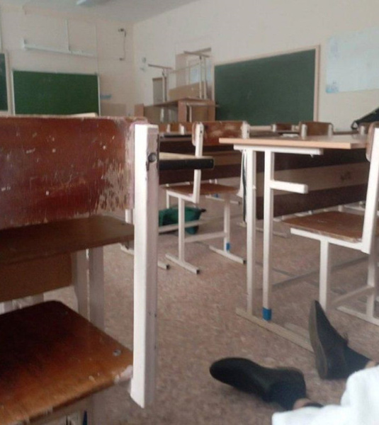 В результате стрельбы в школе Ижевска погибли 17 человек, 11 из них — дети