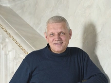 «Жди меня». Два рухнувших брака и главная любовь Александра Галибина