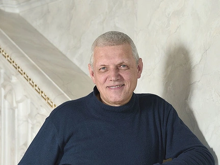 «Жди меня». Два рухнувших брака и главная любовь Александра Галибина