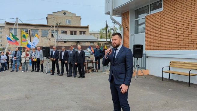 Министр спорта Забайкалья Андрей Середкин выступает на торжественном открытии | Источник: Константин Серов / Т.me