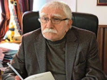 Сотрудники Театра Армена Джигарханяна подали на него в суд