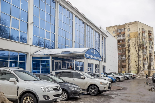Раньше бассейн здесь назывался «Автомобилист» | Источник: Александра Мамонтова / 76.RU 