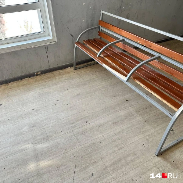 Грязный пол | Источник: Илья Константинов / 14.RU