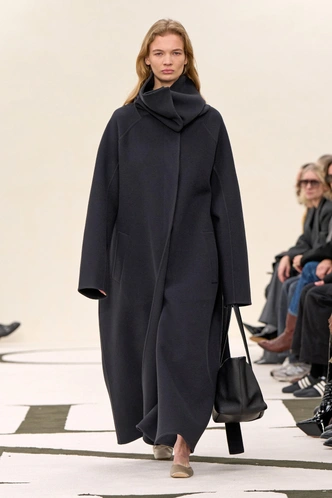 Calvin Klein Collection 2025