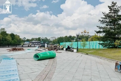 На Стрелке в Ярославле началось благоустройство: зону перекрыли
