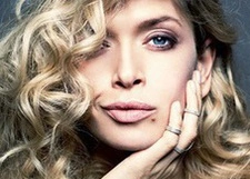 Вера Брежнева стала лицом Calzedonia в России