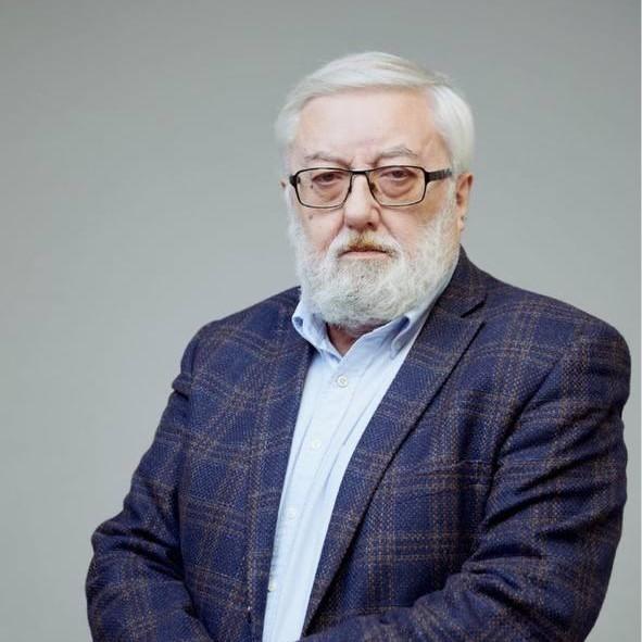 <p>Георгий Остапкович</p>