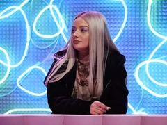 Зрители нового шоу от Badoo узнали, «что в голове» у Кати Кищук