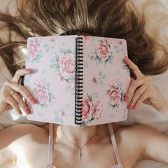 Зумеры составляют списки вещей, которые они больше никогда не купят: что такое No Buy листы