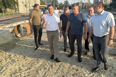 Олег Денисов проинспектировал строящийся водопровод в Терновке
