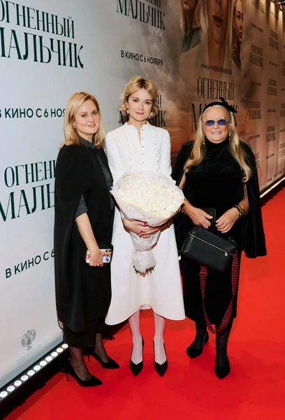 Анна, Надежда и Татьяна Михалковы | Источник: Соцсети