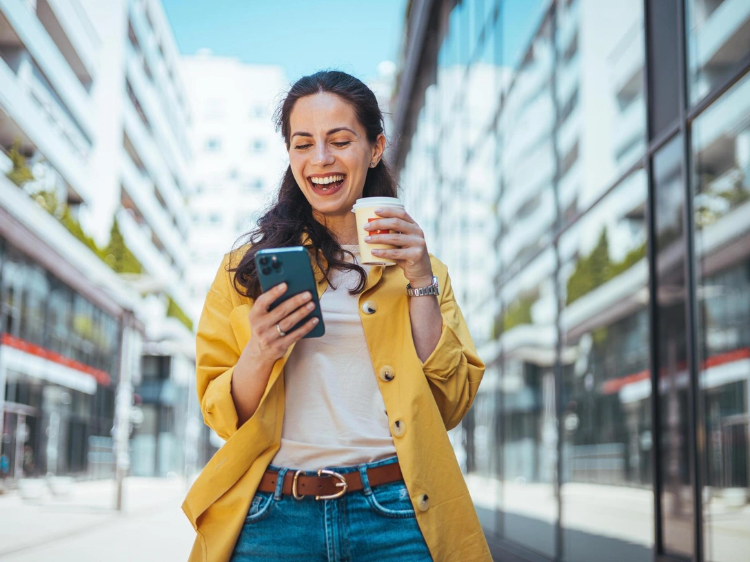 Гороскоп на неделю с 29 апреля по 5 мая: кого ждут сюрпризы в любви, а кого — неожиданная премия | marieclaire.ru